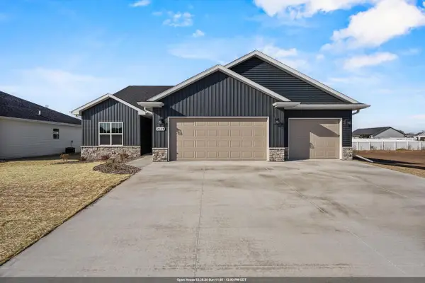 2518 TIPPERARY TRAIL, De Pere, WI 54115