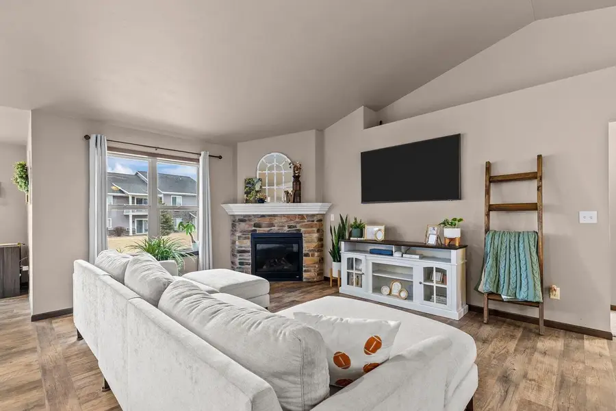 3434 TULIP TRAIL, Appleton, WI 54913 - #3