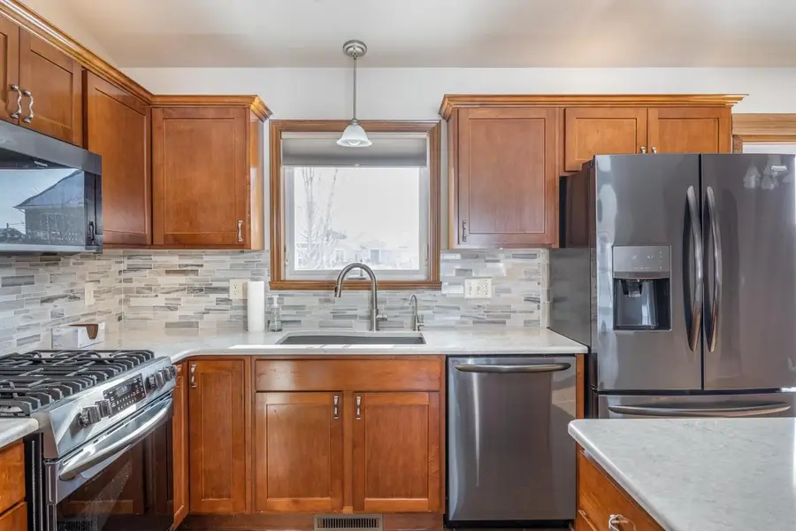 1636 PENDLETON ROAD, Neenah, WI 54956 - #3