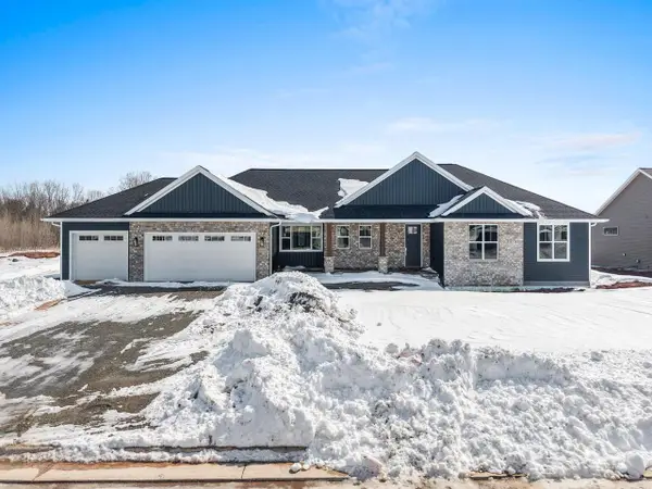 1604 TORCHWOOD TRAIL, De Pere, WI 54115