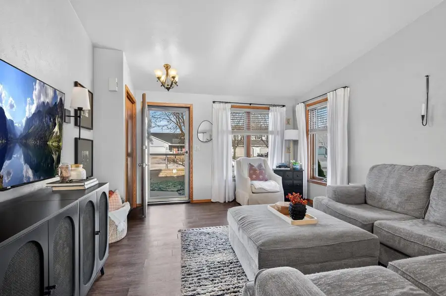 253 DESPLAINE ROAD, De Pere, WI 54115 - #2