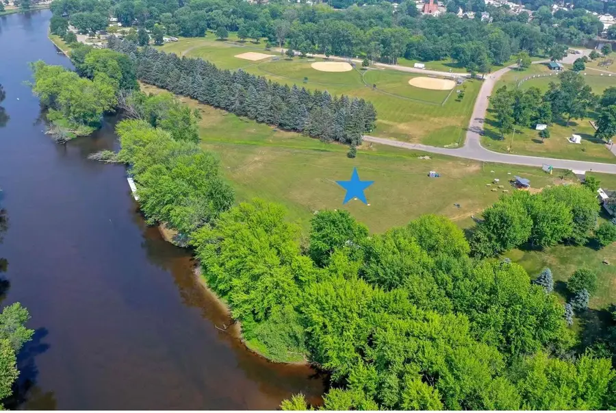 116 HOLTWOOD WAY, Oconto, WI 54153 - #3