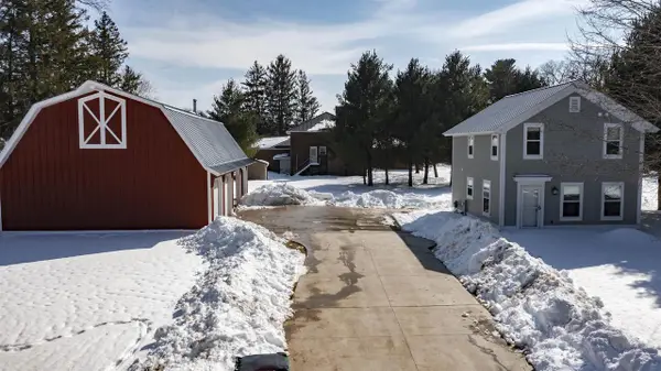 E1471 ARBOR STREET, Waupaca, WI 54981