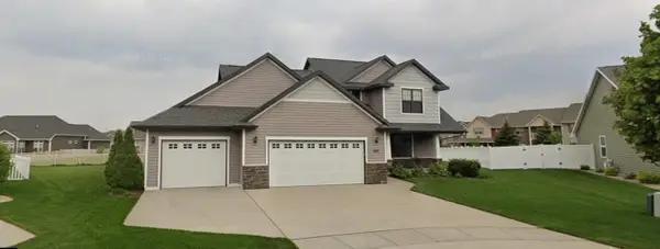 600 CASTLESTONE COURT, Hobart, WI 54155