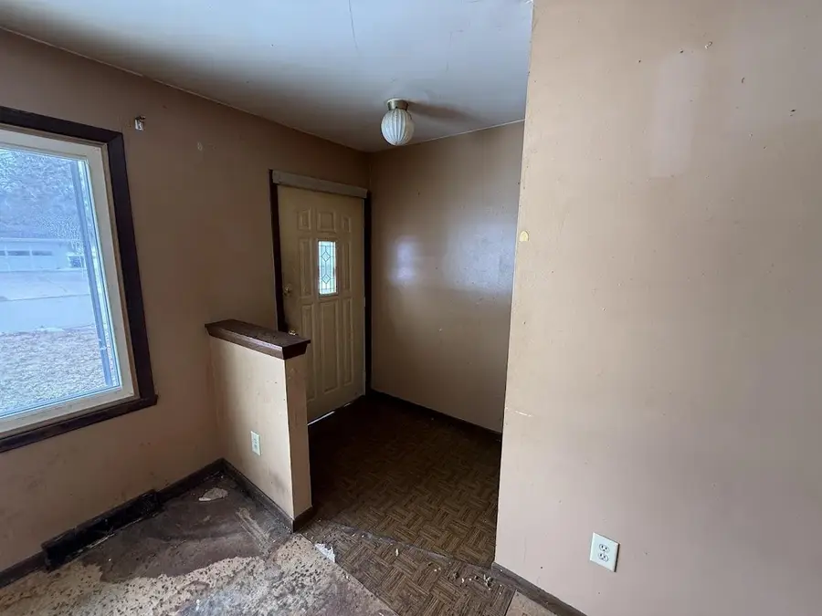 209 N 7TH AVENUE, Winneconne, WI 54986 - #2