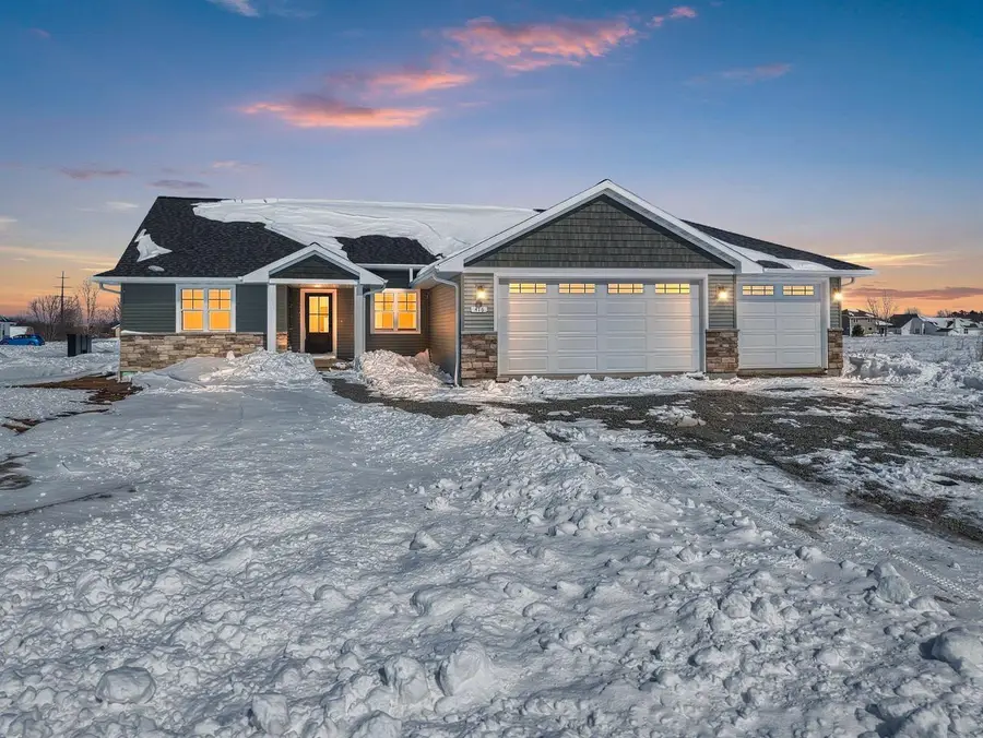 416 LANSDOWNE STREET, De Pere, WI 54115 - #2