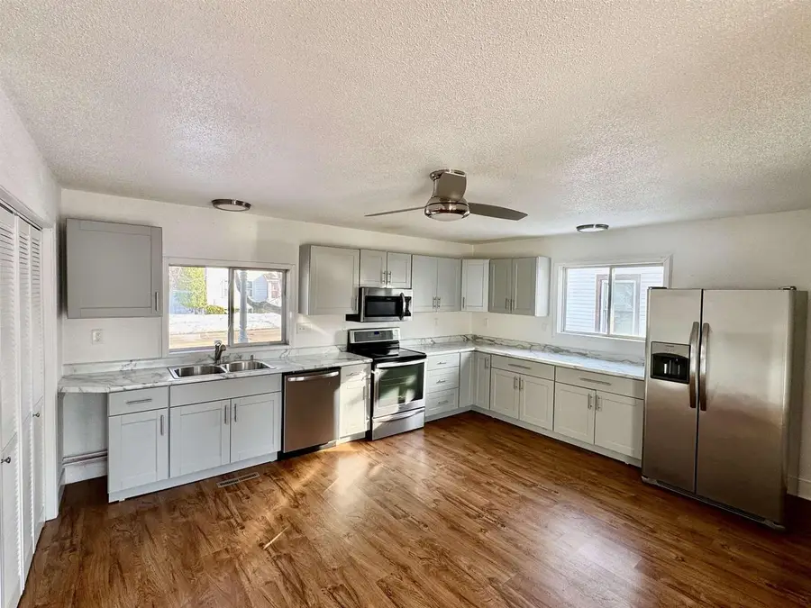 311 S WALTER AVENUE, Appleton, WI 54915 - #3