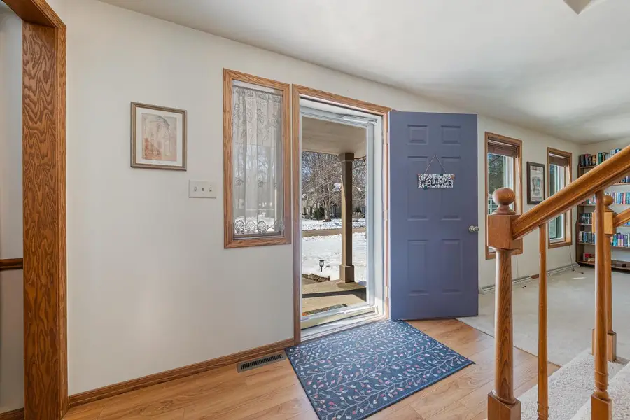 1734 S REBECCA LANE, Appleton, WI 54915 - #3