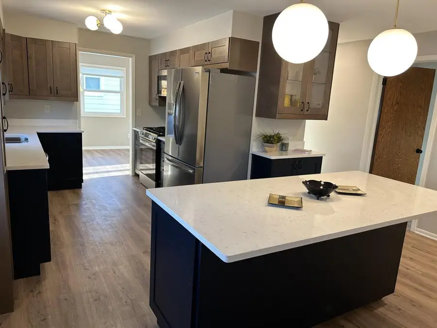 1630 N BIRCHWOOD AVENUE, Appleton, WI 54914 - #3