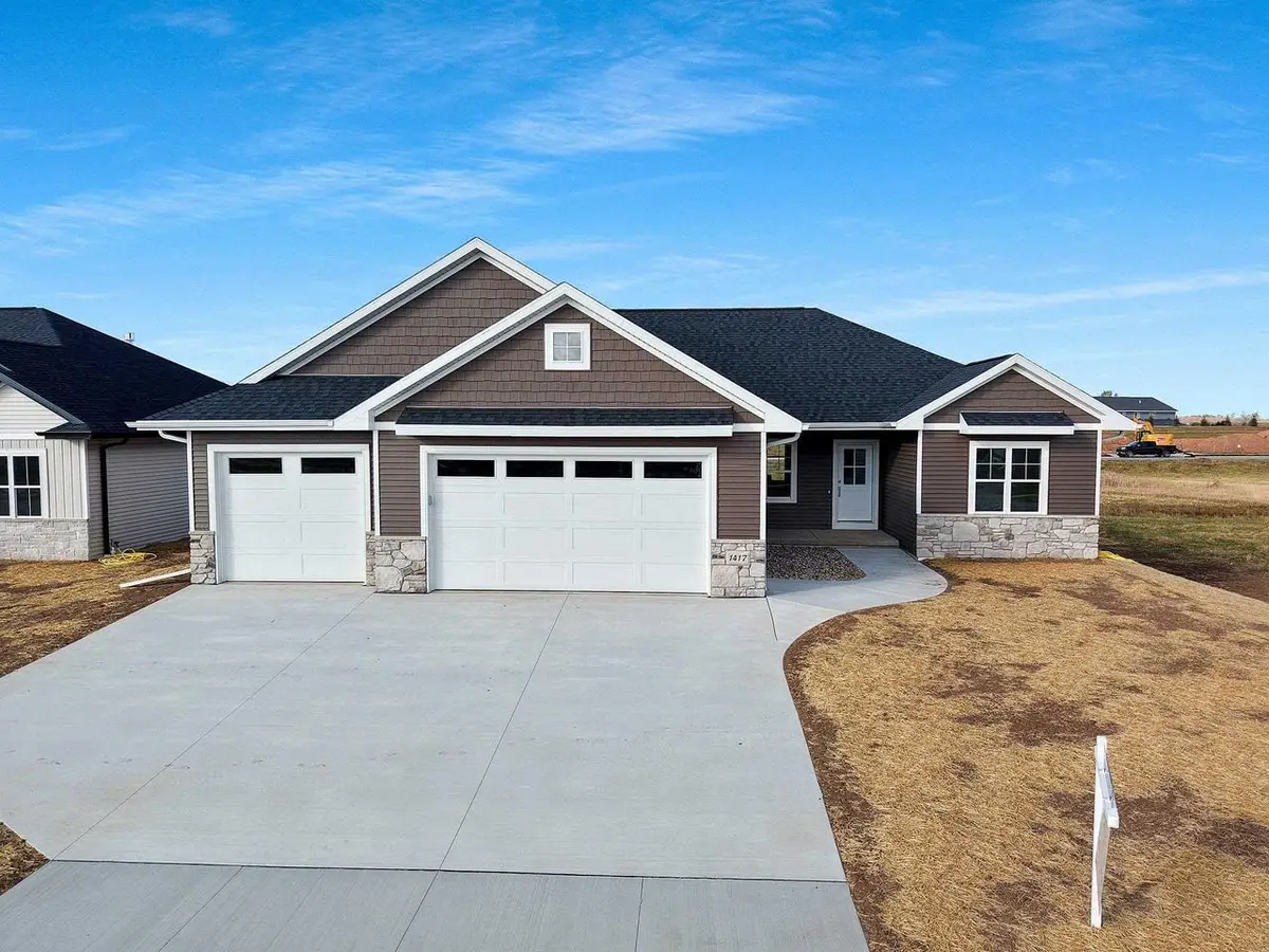 1417 CROSSROADS DRIVE, De Pere, WI 54115 - #1
