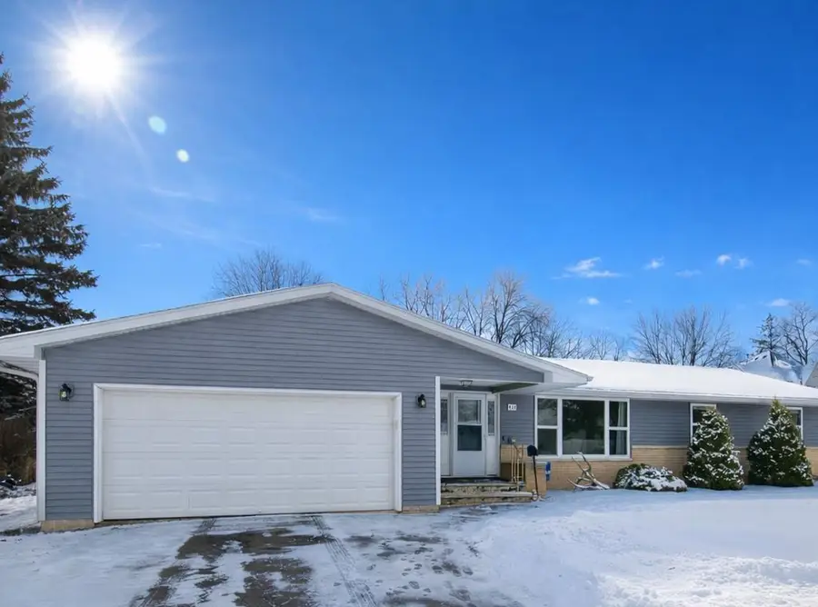 428 LINCOLN STREET, Seymour, WI 54165 - #2