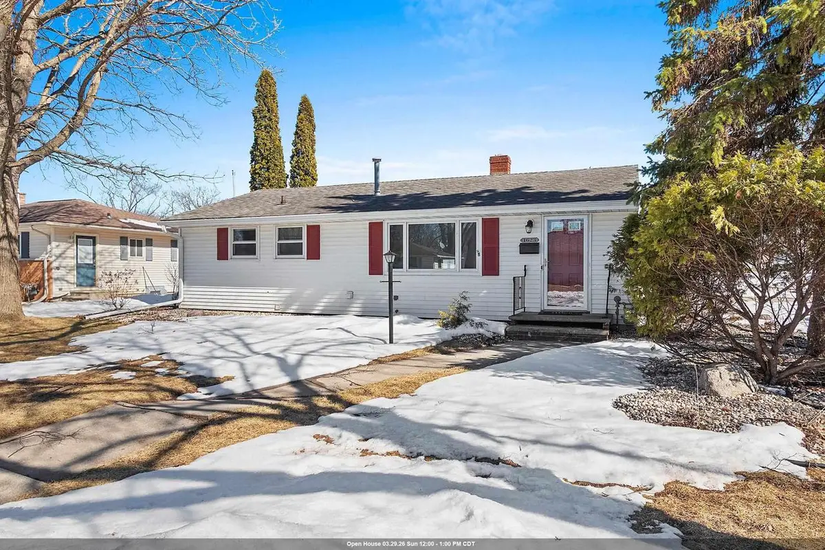 1623 JAY LANE, Green Bay, WI 54304 - #1