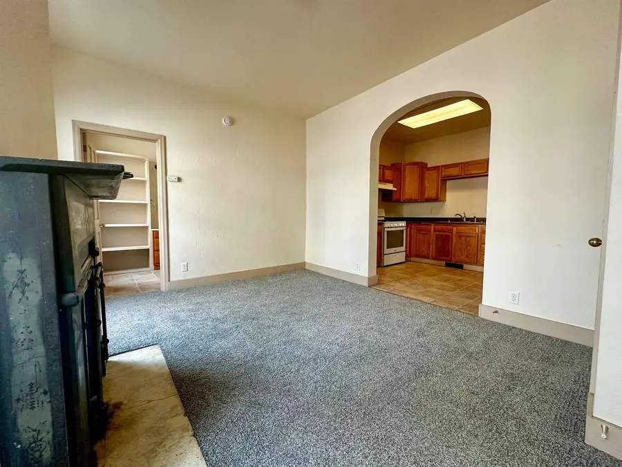 556 JEFFERSON STREET, Oshkosh, WI 54901 - #2