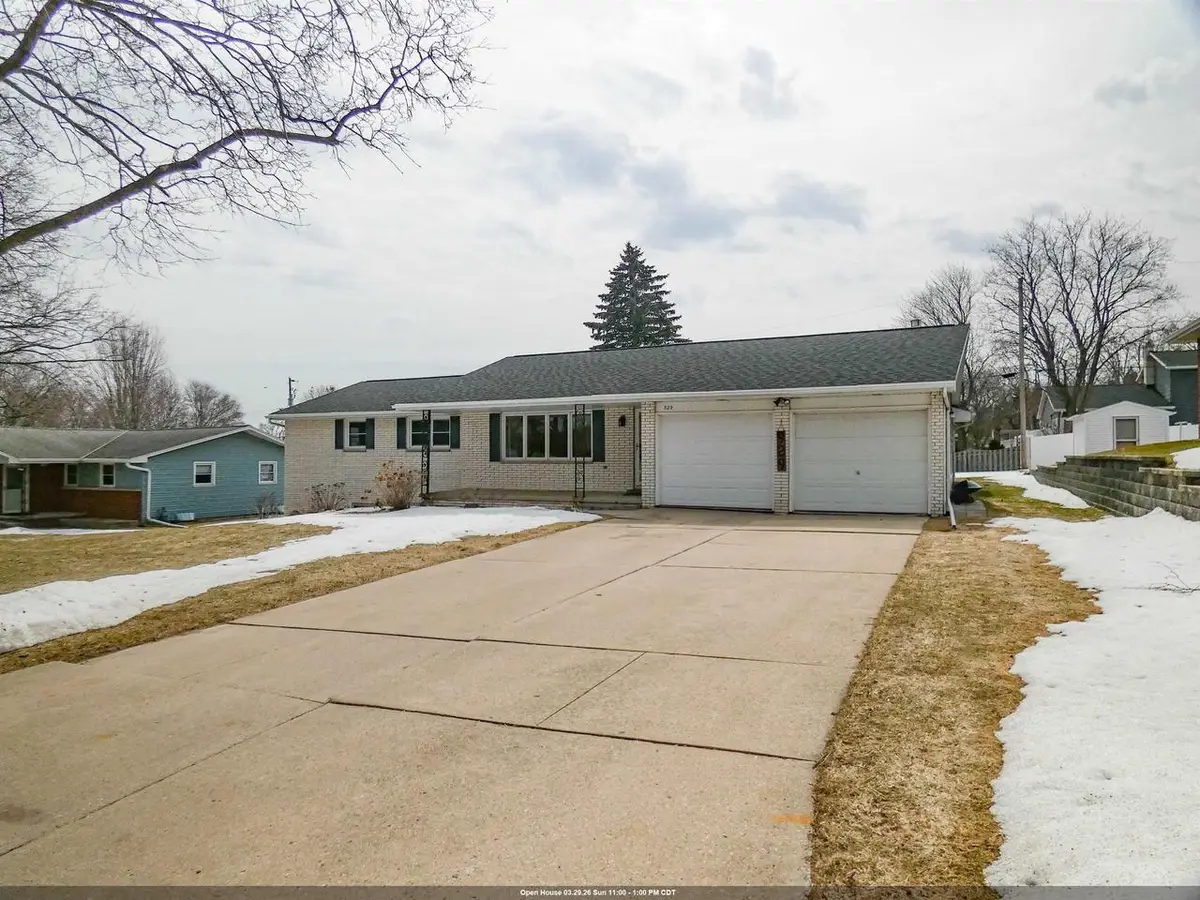929 MARVELLE LANE, Green Bay, WI 54304 - #1