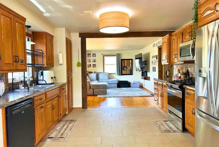 918 GROGNET STREET, Green Bay, WI 54302 - #3