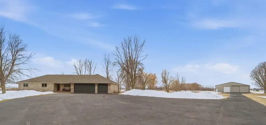 N3893 VANDEN BOSCH ROAD, Kaukauna, WI 54130 - #2