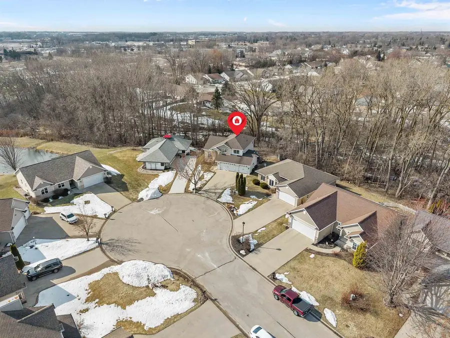 2732 INDEPENDENCE COURT, Appleton, WI 54914 - #3