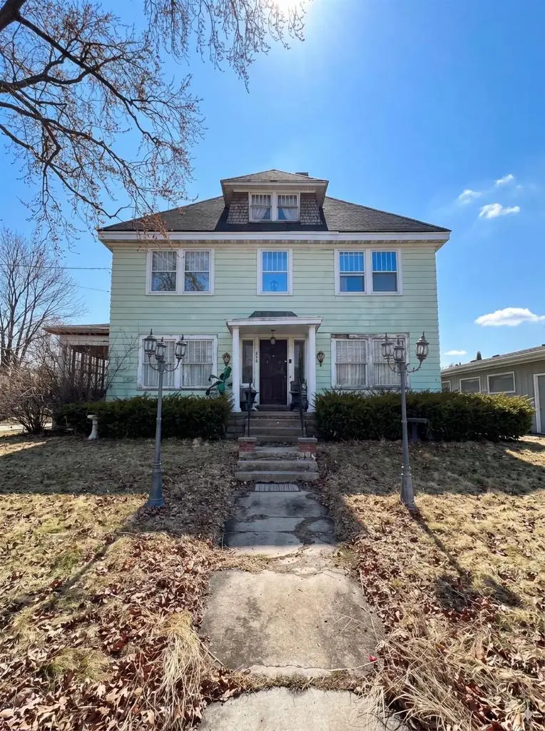 418 BROAD STREET, Menasha, WI 54952 - #2