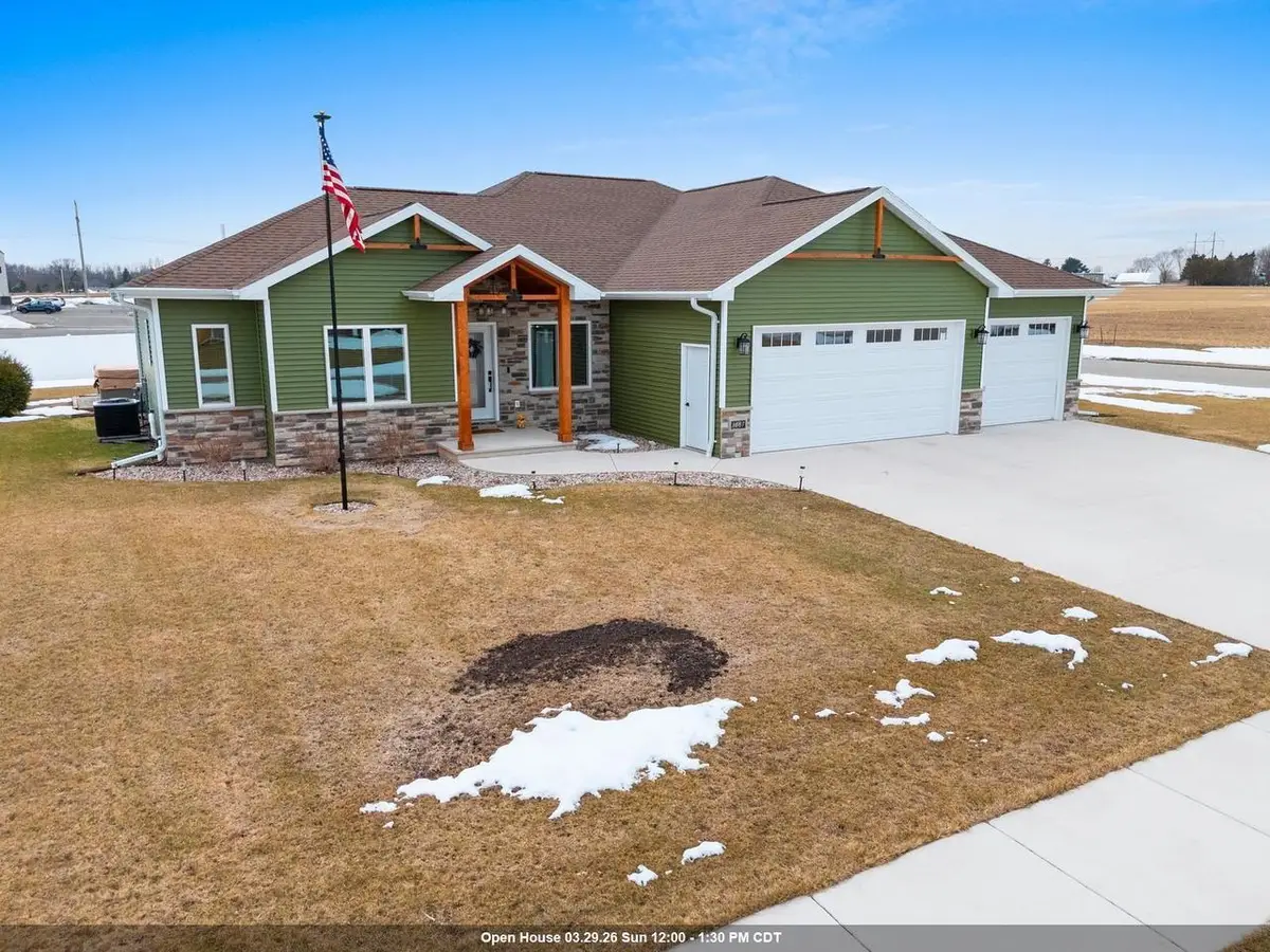 1667 TORCHWOOD TRAIL, De Pere, WI 54115 - #1