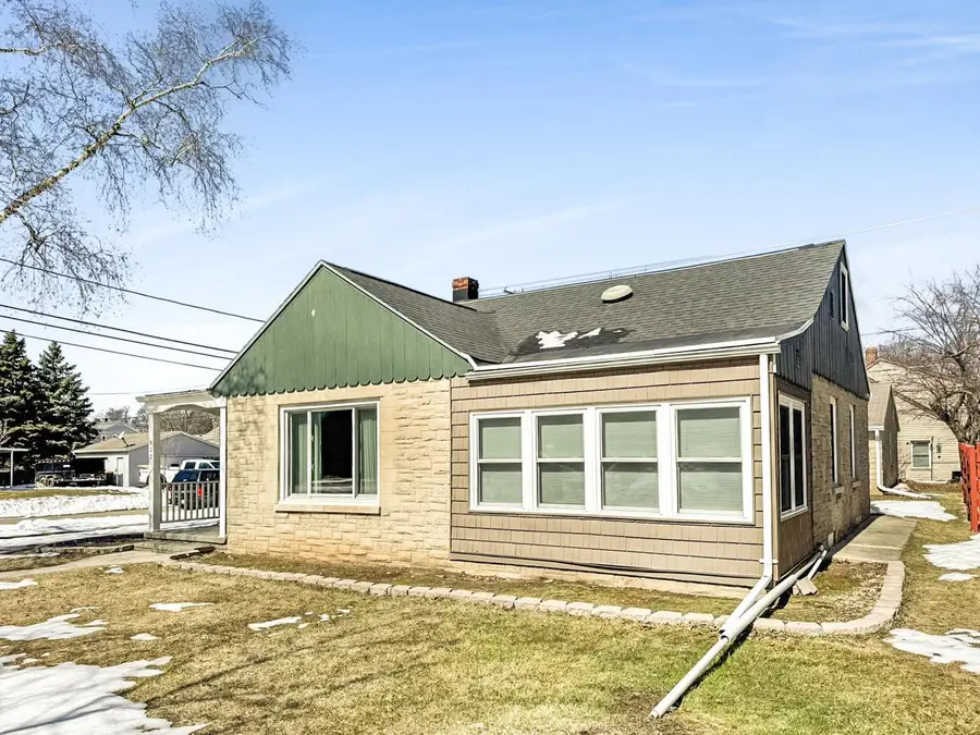 602 E GLENDALE AVENUE, Appleton, WI 54911 - #2