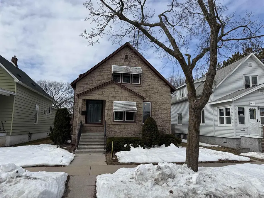 1439 10TH STREET, Marinette, WI 54143 - #2