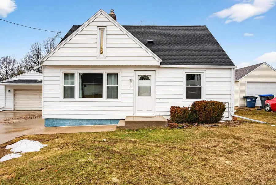117 N CHERRY STREET, Hortonville, WI 54944 - #2
