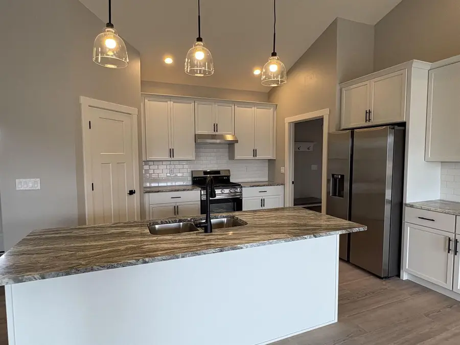 N9246 HOMESTEAD LANE, Appleton, WI 54915 - #2