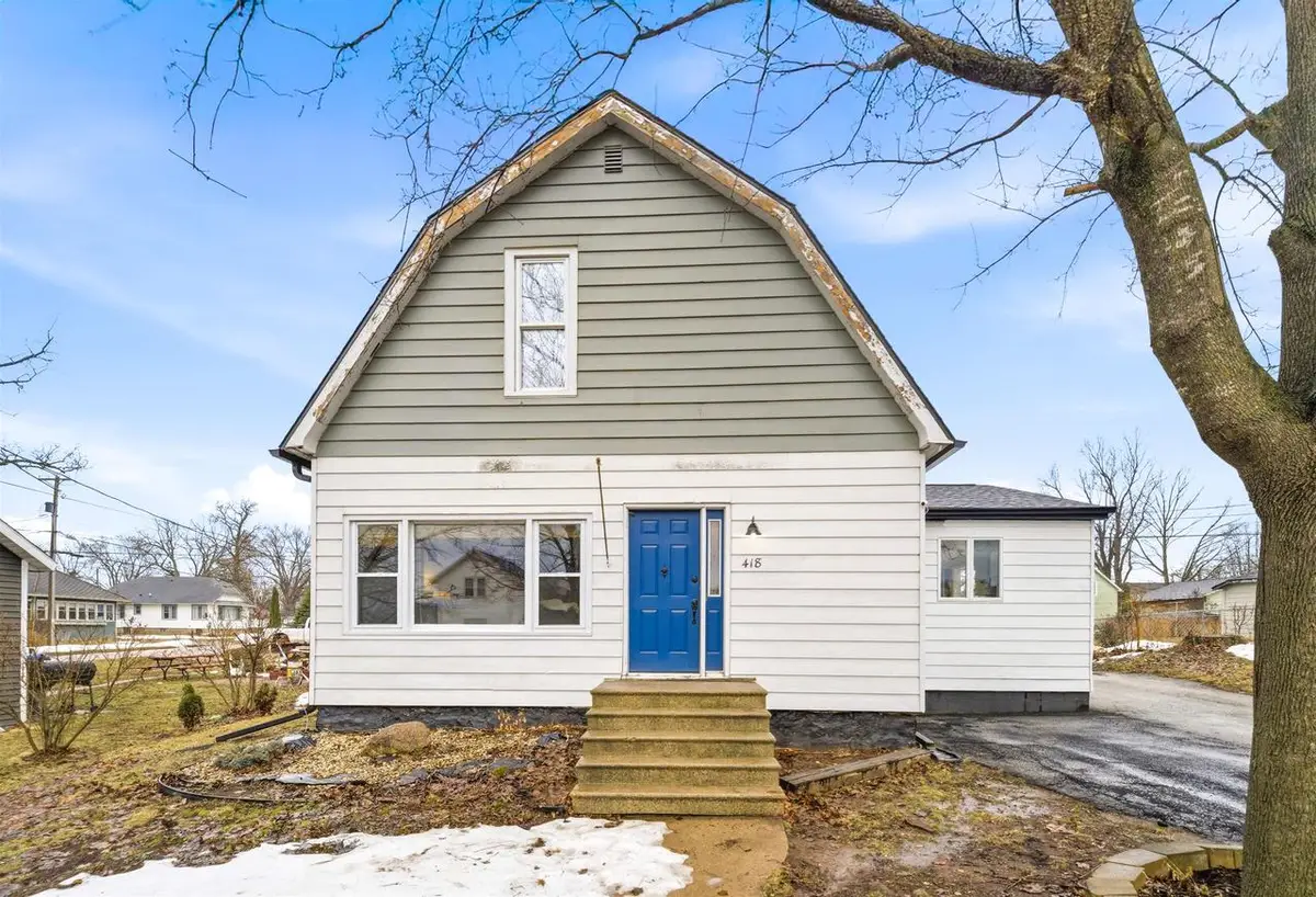 418 E HANCOCK STREET, New London, WI 54961 - #1