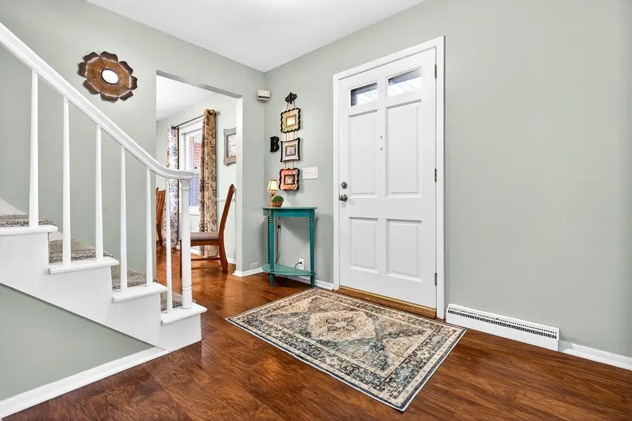 611 CHATHAM COURT, Neenah, WI 54956 - #3