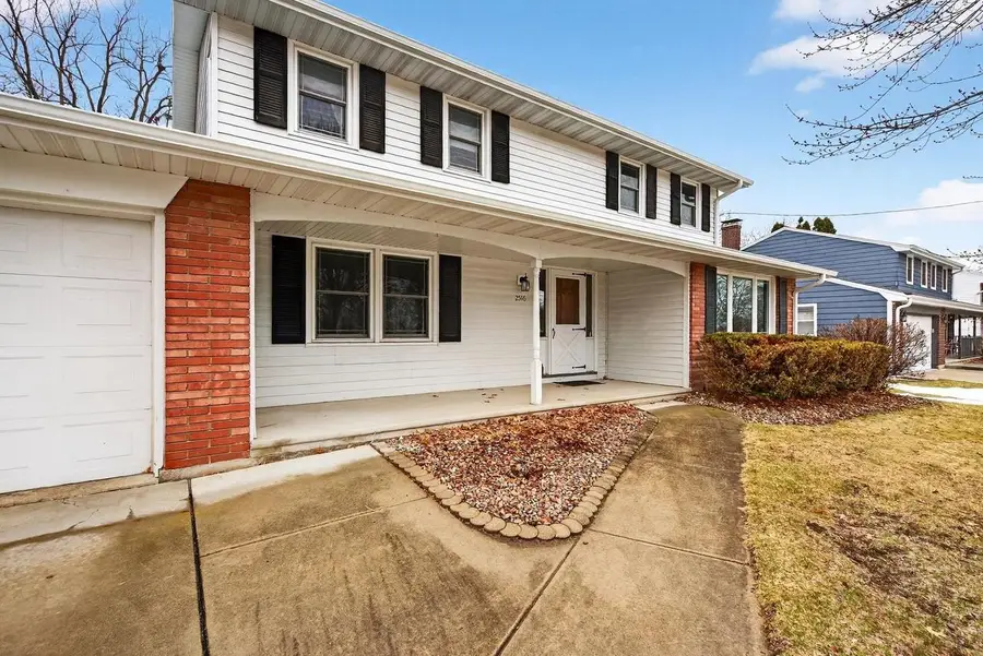 2516 BITTERSWEET AVENUE, Green Bay, WI 54301 - #2