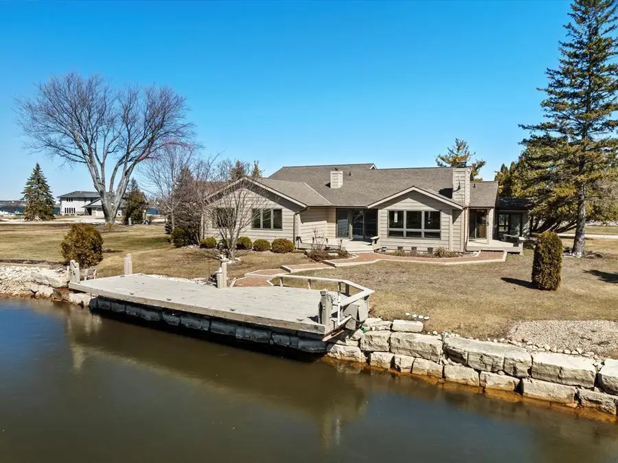 535 E VINE COURT, Sturgeon Bay, WI 54235 - #3