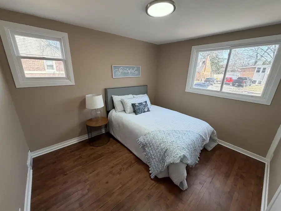 745 CARVER LANE, Menasha, WI 54952 - #3