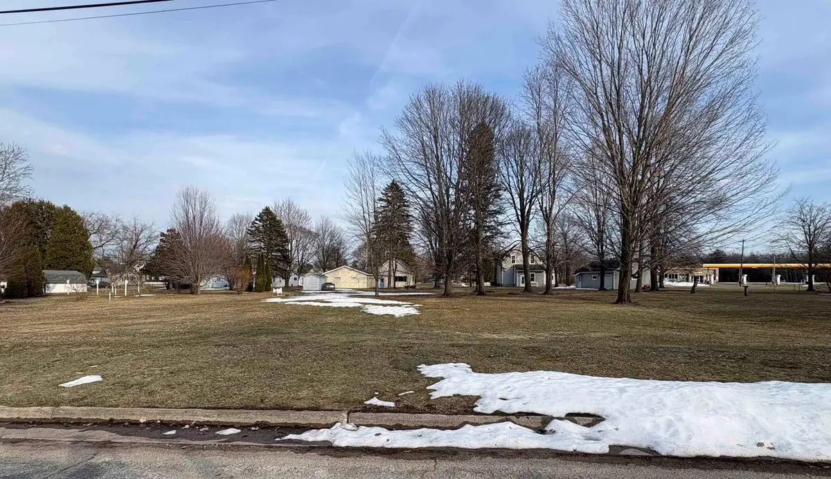 MINEAU AVENUE, Oconto, WI 54153 - #1