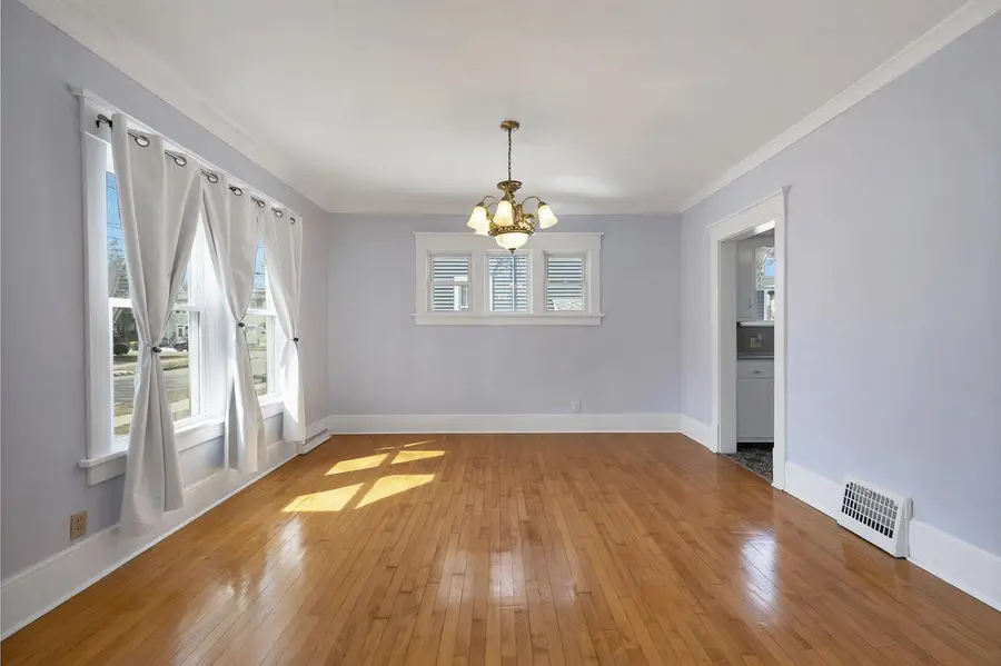 866 HOWARD STREET, Green Bay, WI 54303 - #3