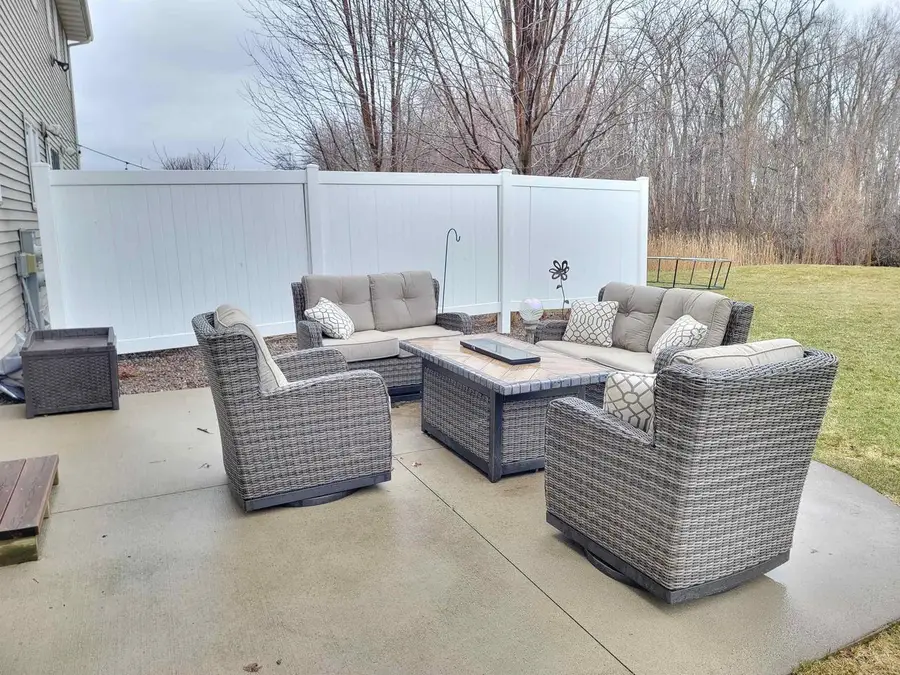 N9039 SPRING VALLEY ROAD, Menasha, WI 54952 - #2