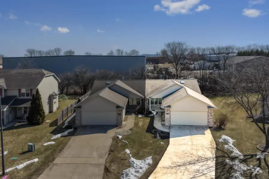 1843 BRIARWOOD COURT, De Pere, WI 54115 - #2