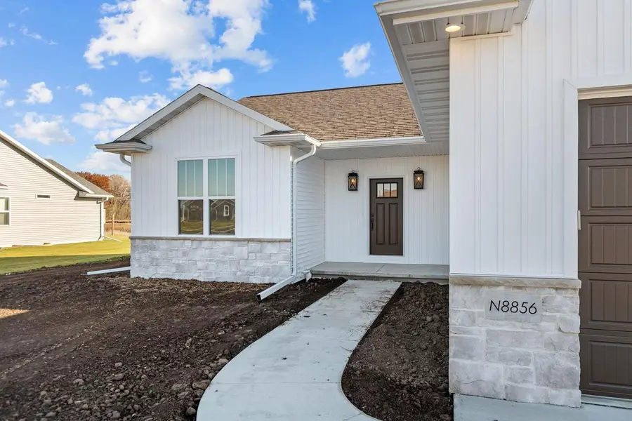 N8856 DUBLIN, Menasha, WI 54952 - #2
