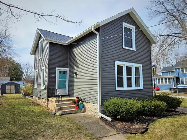 45 EVELINE STREET, Oshkosh, WI 54901