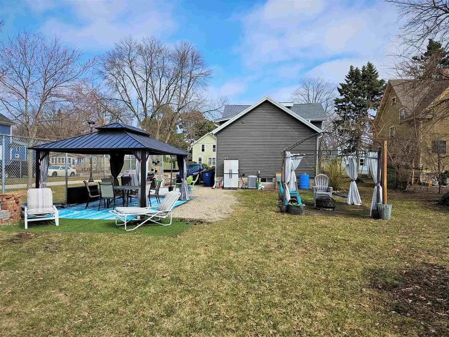45 EVELINE STREET, Oshkosh, WI 54901 - #3