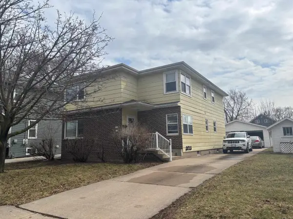 919 BISMARCK AVENUE, Oshkosh, WI 54902