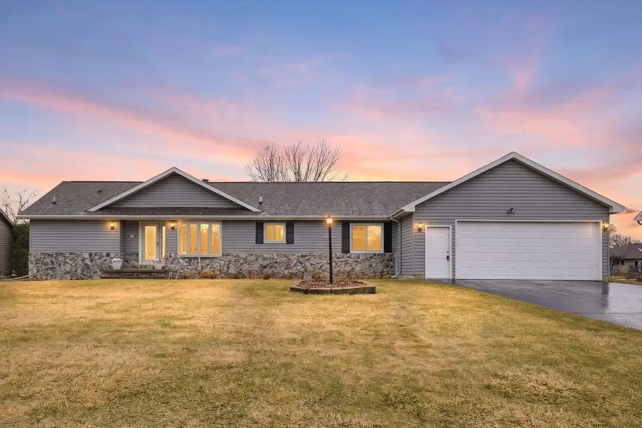 5235 CHESAPEAKE COURT, Oshkosh, WI 54901 - #2