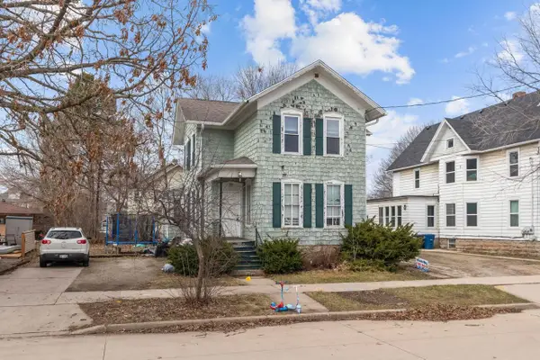 709 FRANKLIN STREET, Oshkosh, WI 54901
