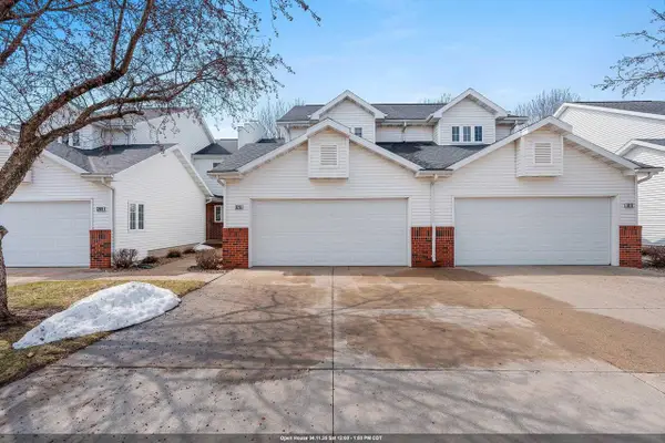 3213 N MISTWOOD LANE, Appleton, WI 54914