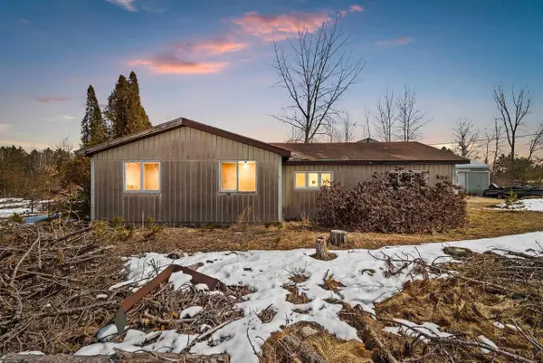 1610 KENNY DRIVE, Crivitz, WI 54114