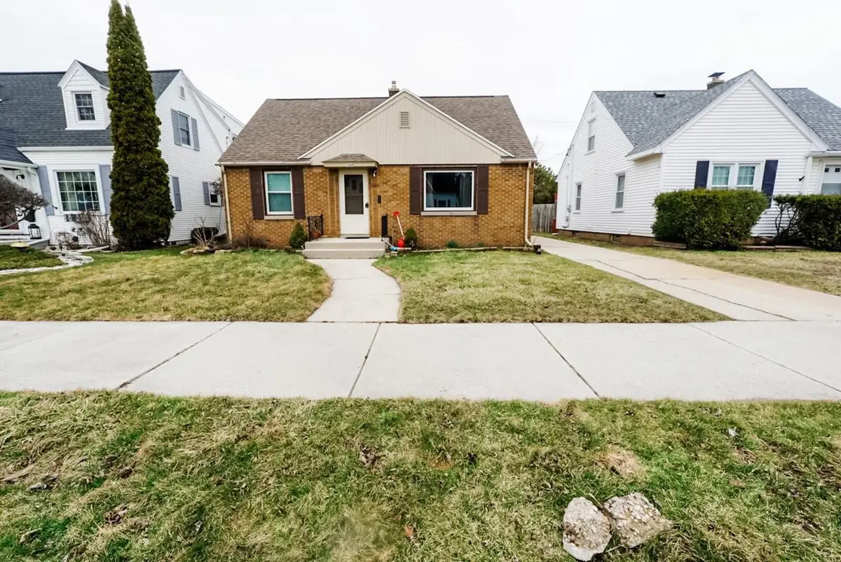 1344 SCHOOL AVENUE, Sheboygan, WI 53081 - #1