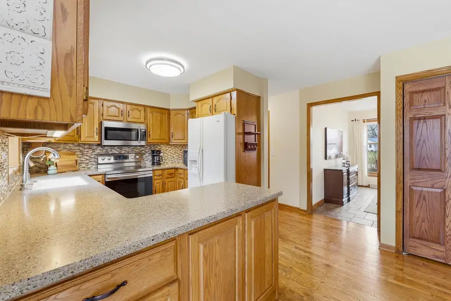 1838 WESTBREEZE DRIVE, Oshkosh, WI 54904 - #3