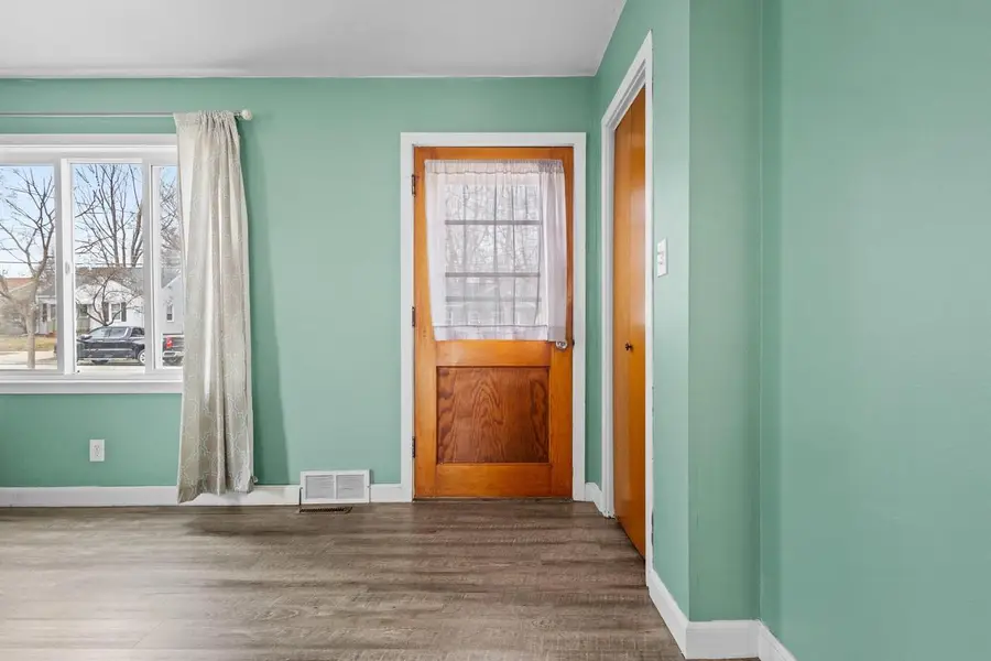 825 15TH AVENUE, Green Bay, WI 54304 - #3