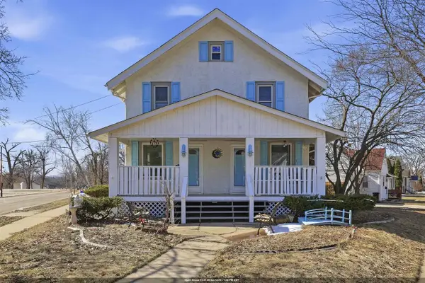 1303 W PROSPECT AVENUE, Appleton, WI 54914