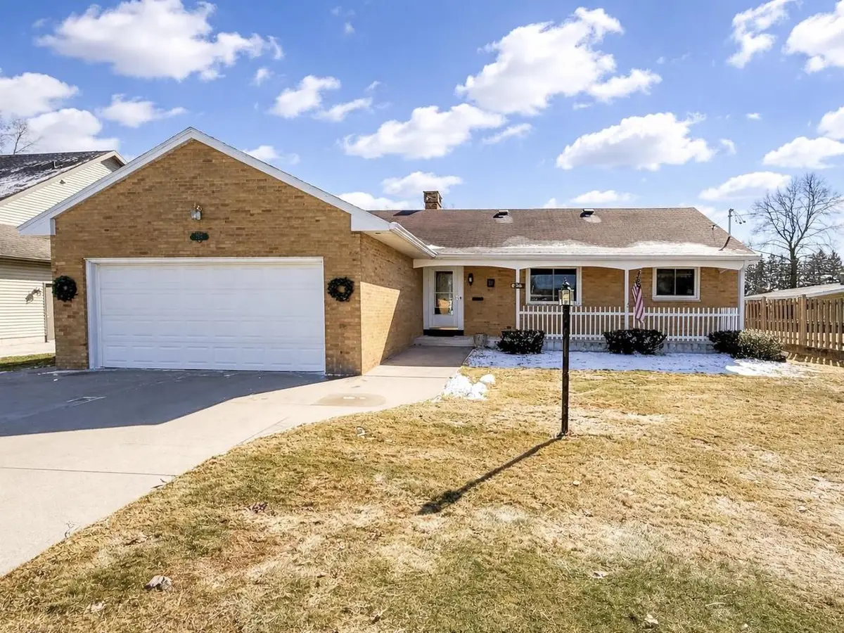 2515 17TH AVENUE, Menominee, MI 49858 - #1