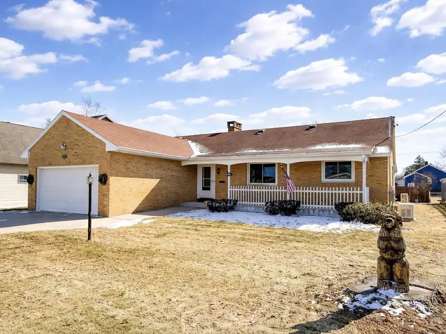 2515 17TH AVENUE, Menominee, MI 49858 - #2